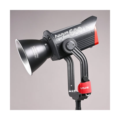 Aputure LS 600D Pro LED light (Kit A) - Ex Rental