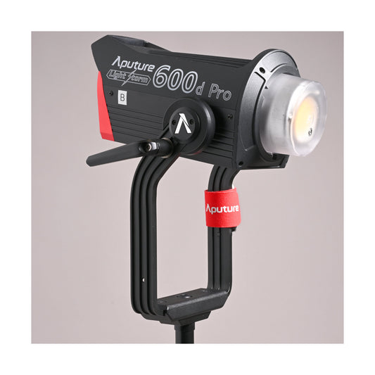 Aputure LS 600D Pro LED light (Kit B) - Ex Rental