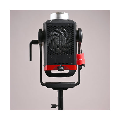 Aputure LS 600D Pro LED light (Kit B) - Ex Rental