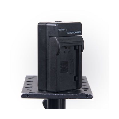 Battery charger for Sony FZ100 - Second Hand