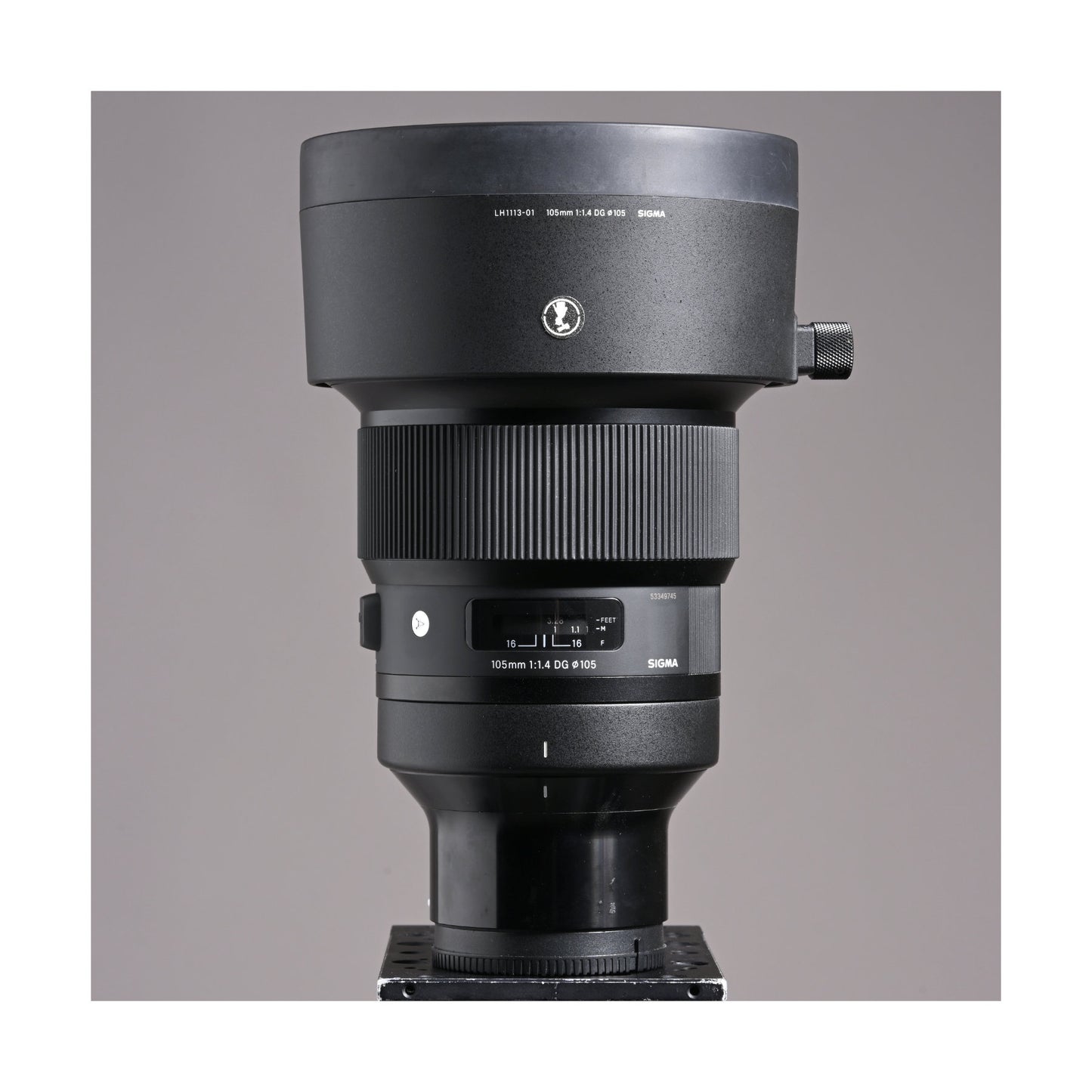 Sigma 105mm F1.4 DG HSM Art Lens Sony E - Ex Rental