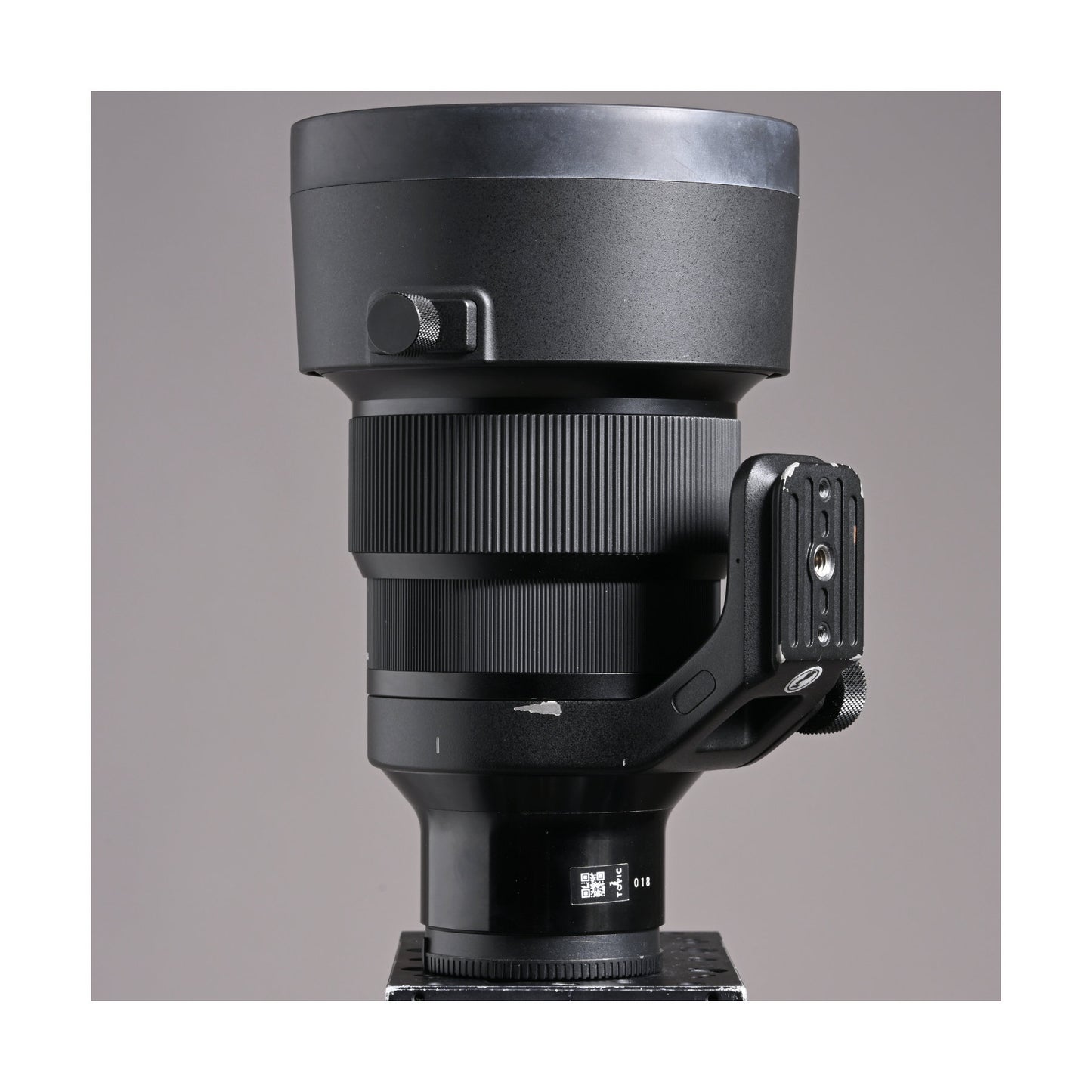 Sigma 105mm F1.4 DG HSM Art Lens Sony E - Ex Rental