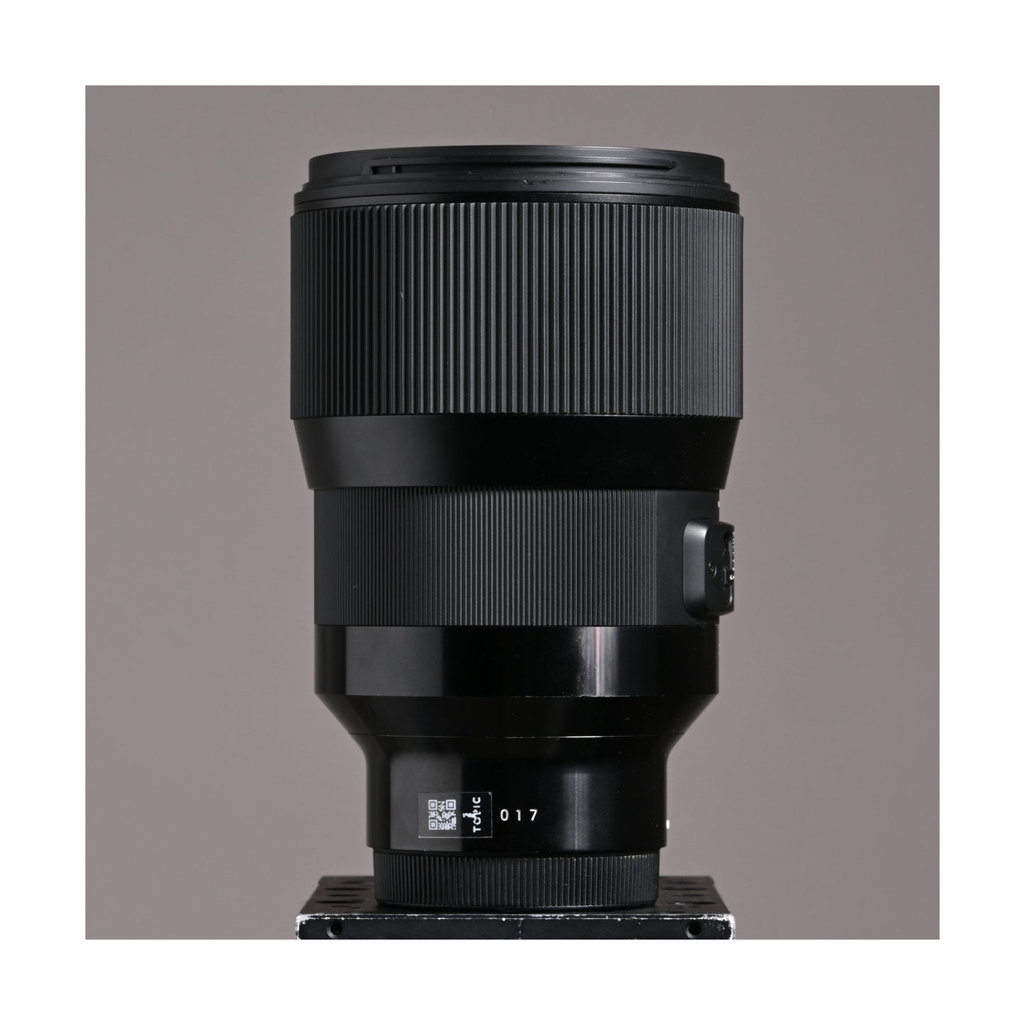 Sigma 135mm f/1.8 DG HSM Art Lens (Sony E) - Ex Rental