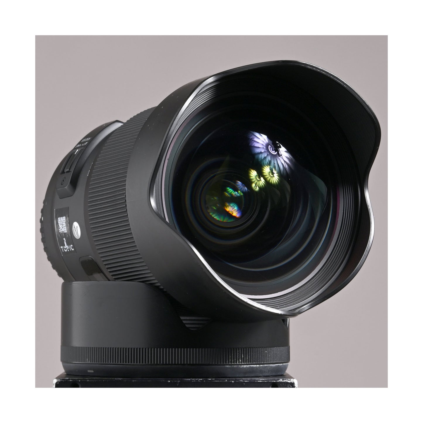 Sigma 20mm f 1.4 DG HSM Art Lens (Canon EF) - Ex Rental