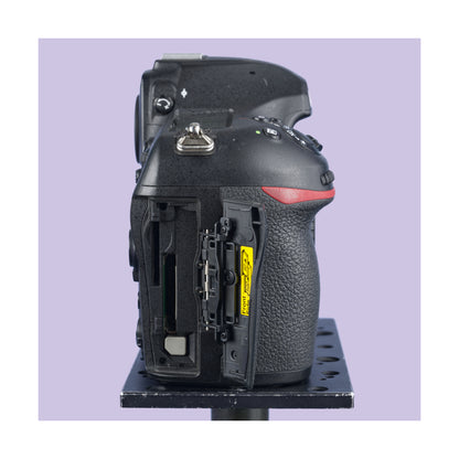 Buy used Nikon D850 DSLR at Topic store