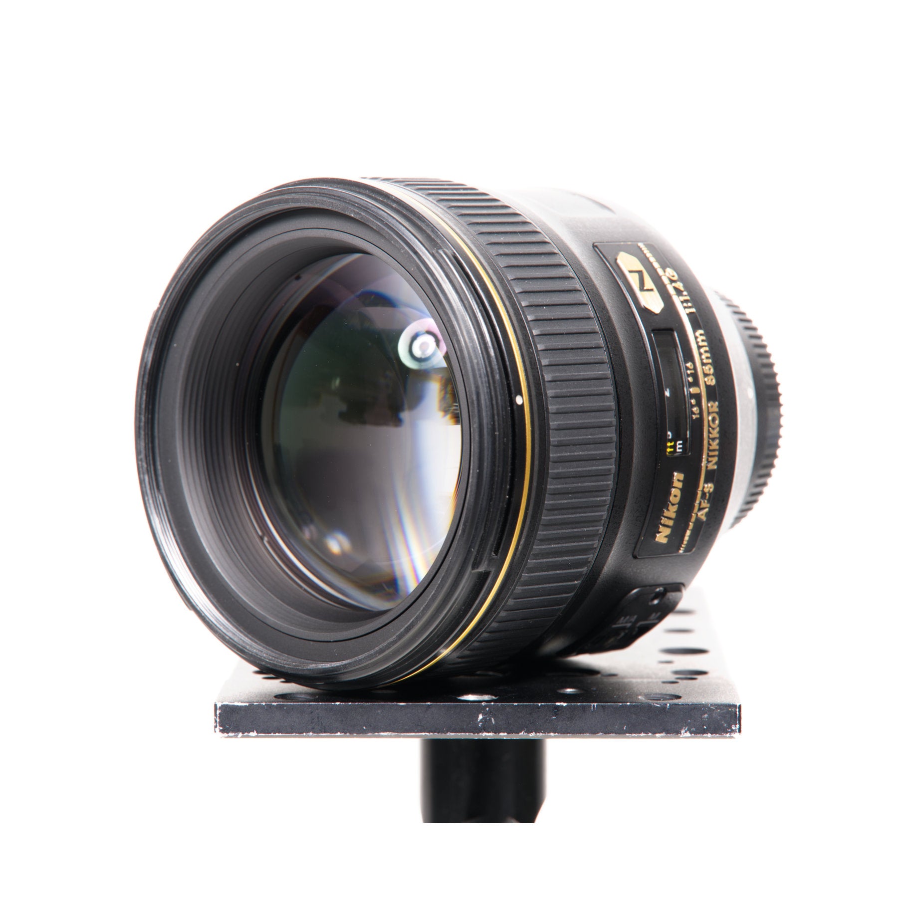 Buy Nikon AF-S NIKKOR 85mm f/1.4G Lens at Topic Store